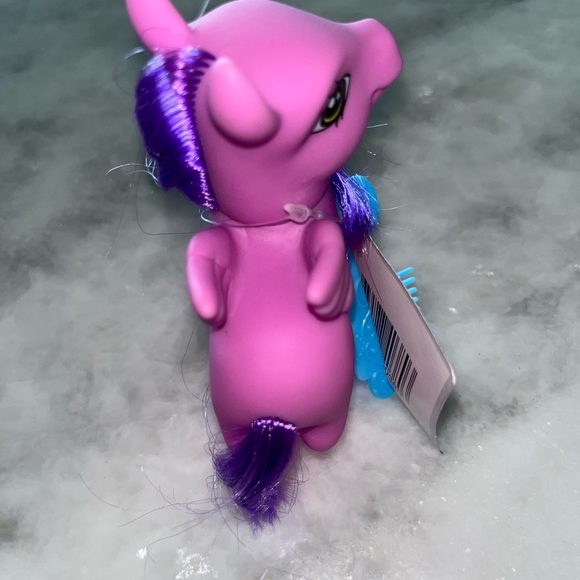 My Little Pony With Comb New with Tags - Picture 3 of 5